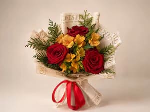 Buquê 3 Rosas Importadas - Um Gesto de Amor